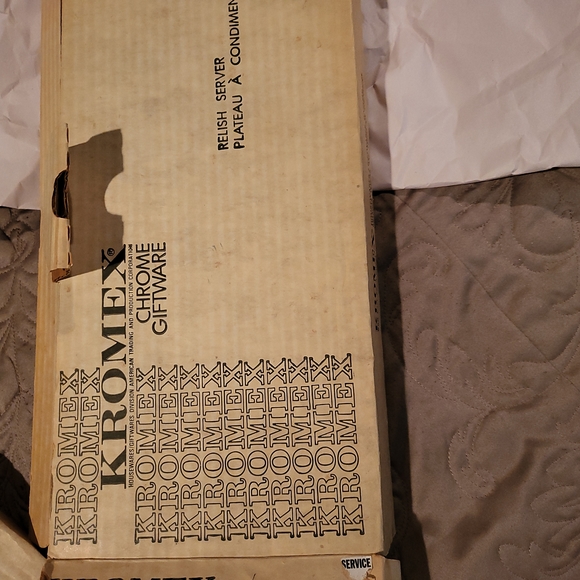 2 Kromex Chrome Vintage Relish Servers..chrome dish with glass insert - Picture 3 of 9